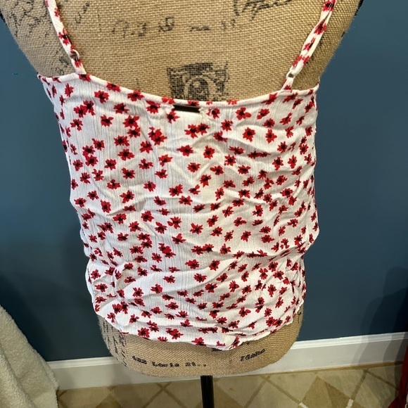 Billabong top - Picture 3 of 5